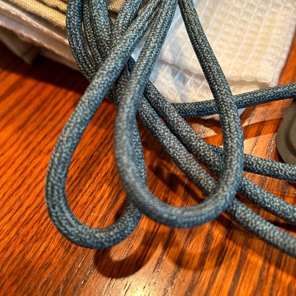 NWOT Allbirds Replacement Laces (2 pr.) Teal green • in-store exclusive color - Picture 8 of 8